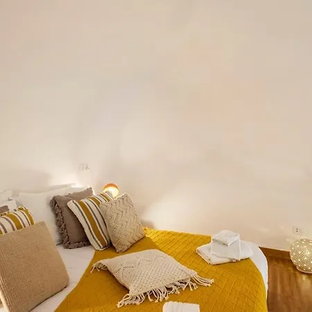 Vesuvius Ai Librai Apartment