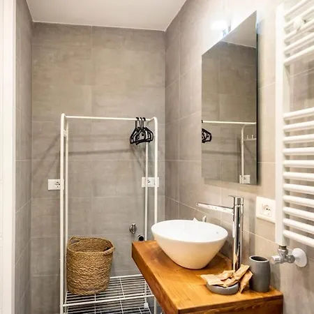 Vesuvius Ai Librai * Neapol